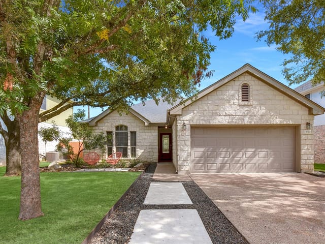5312 Moon Shadow Dr