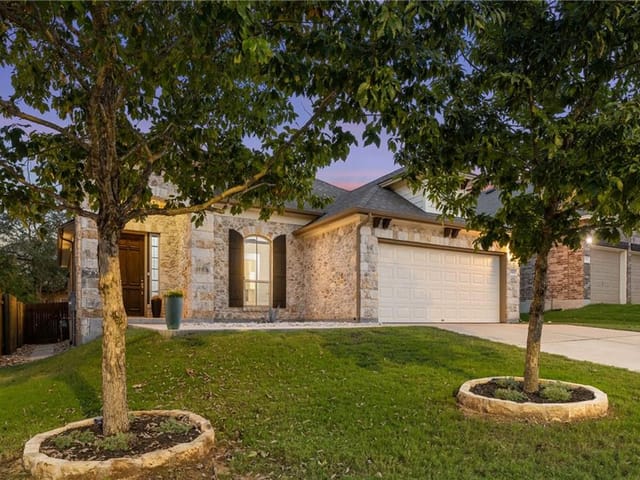 5313 Allamanda Dr