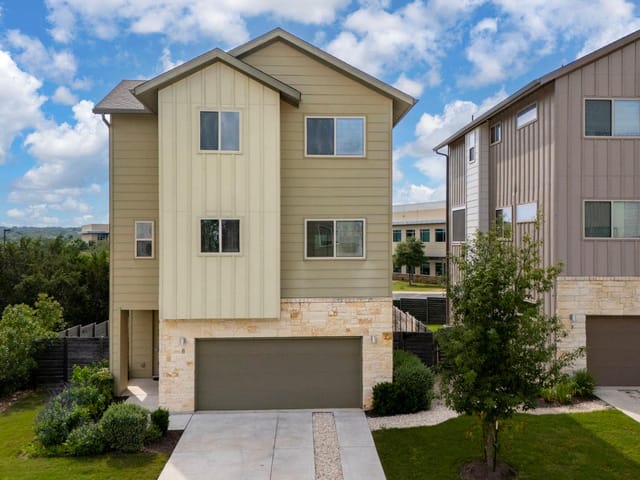 5315 La Crosse Ave Unit #8 - front exterior - Luxury home in Cove at Circle C, Austin, TX