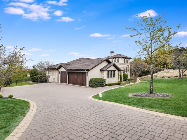 5316 Spanish Oaks Club Blvd