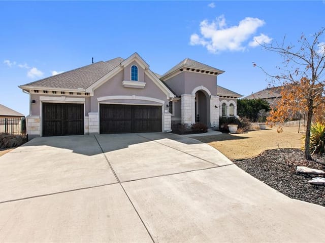 532 Jacksdaw Dr