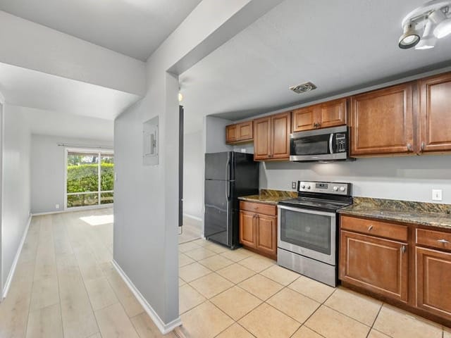 5320 Balcones DR Unit #D