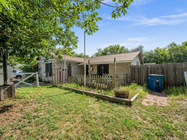 5326 Wellington DR