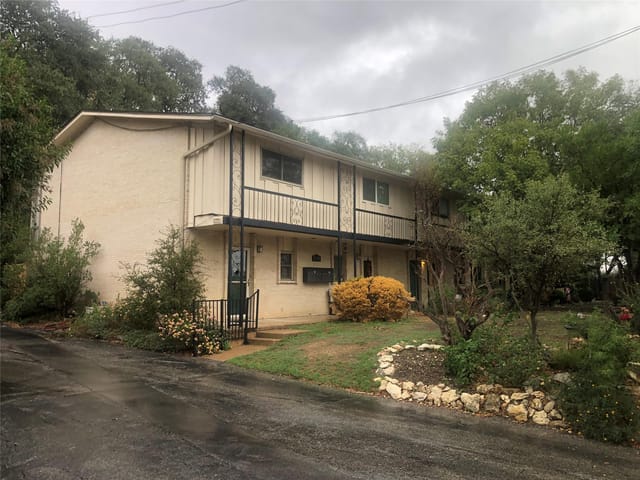5330 Balcones Dr Unit #A