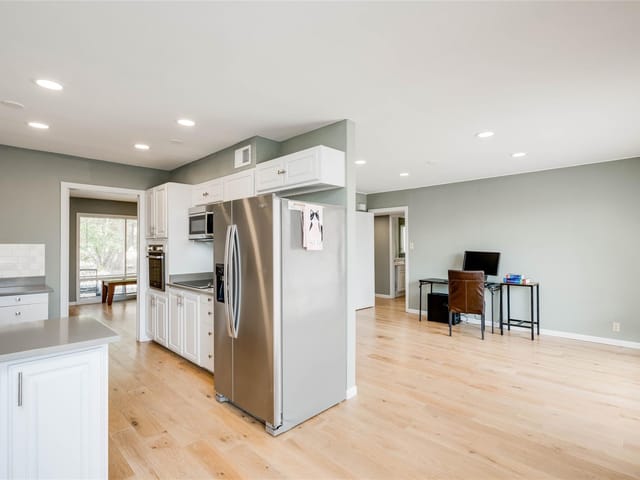 5332 Balcones DR Unit #A
