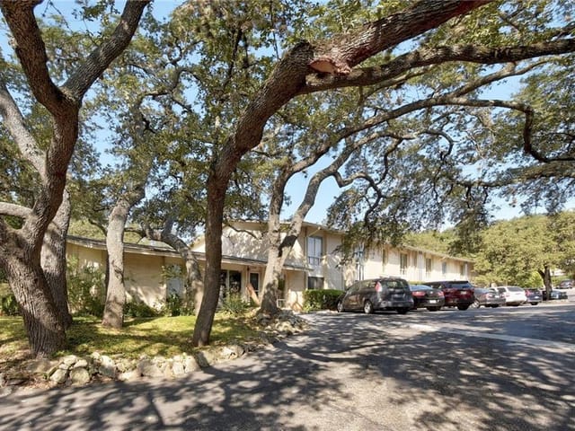5332 Balcones DR Unit #D