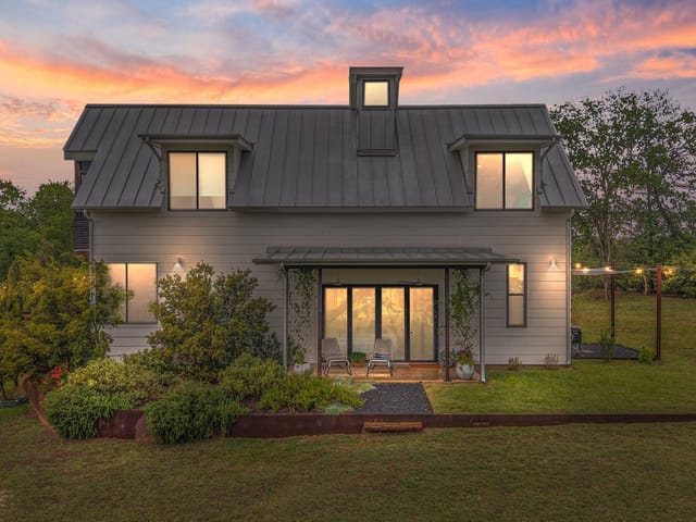 534 Old McDade Rd