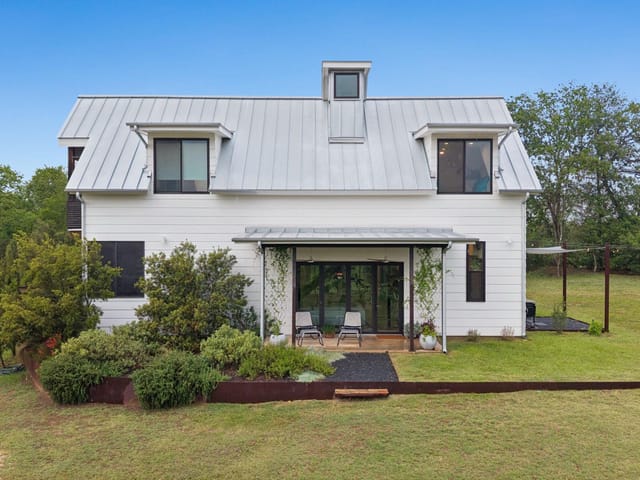 534 Old McDade Rd