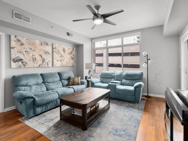 54 Rainey ST Unit #609