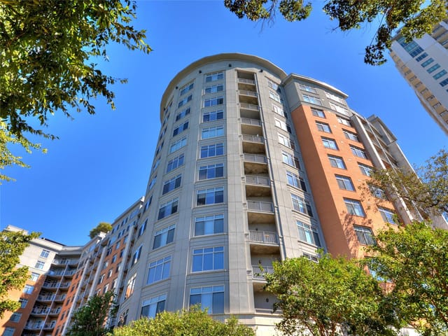 54 Rainey ST Unit #811