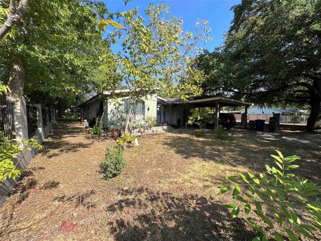 5400 Peppertree Pkwy