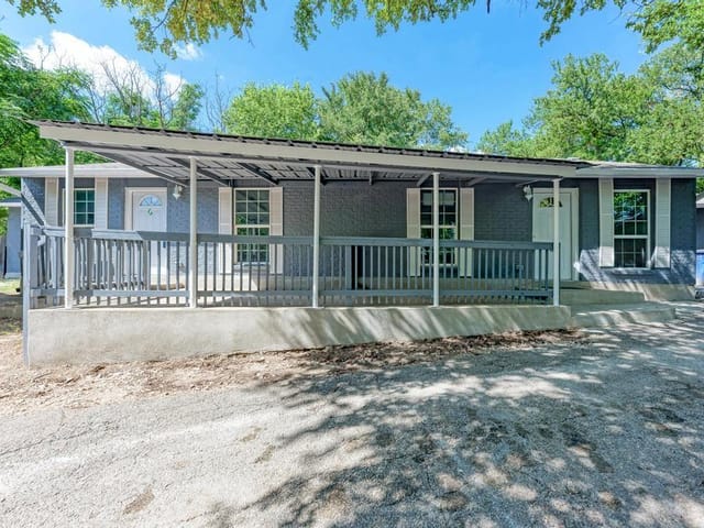 5401 Agua Caliente Cv