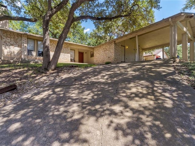 5401 Brompton Cir