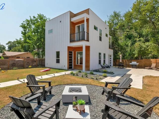 5401 Stuart Cir DR Unit #1