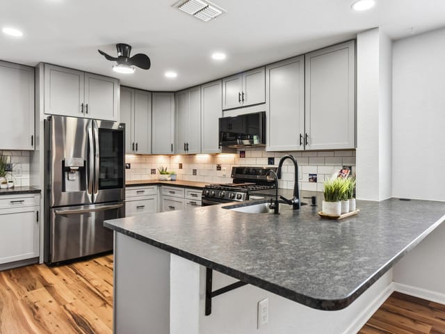 View 5405 Rusk CT 5405 Rusk CT, photo 1 of 6, Austin, TX