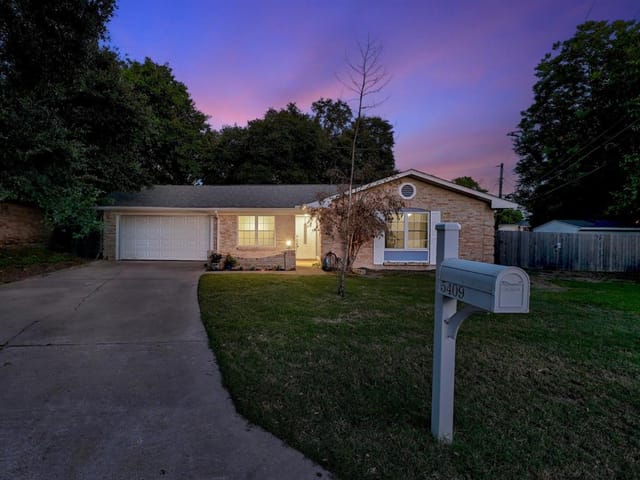 5409 Claymoor Dr