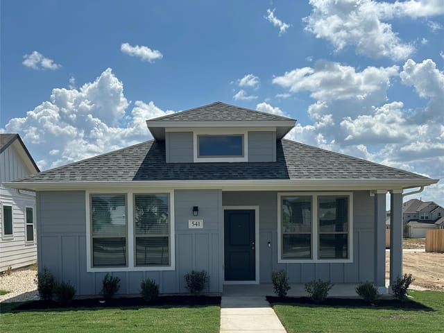 541 Porter Country PKWY