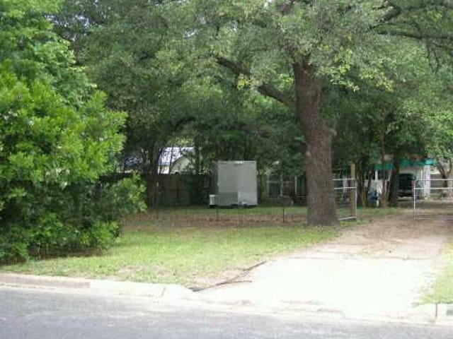 5410 Aurora DR