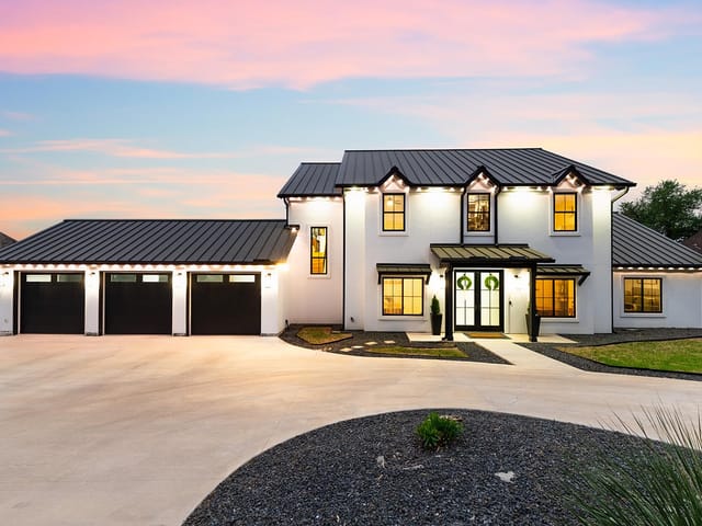 5419 Denmans Loop