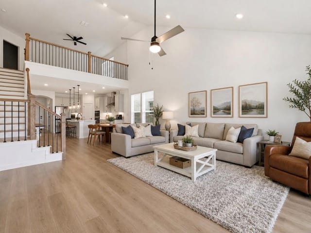 543 Rubber Tree Way