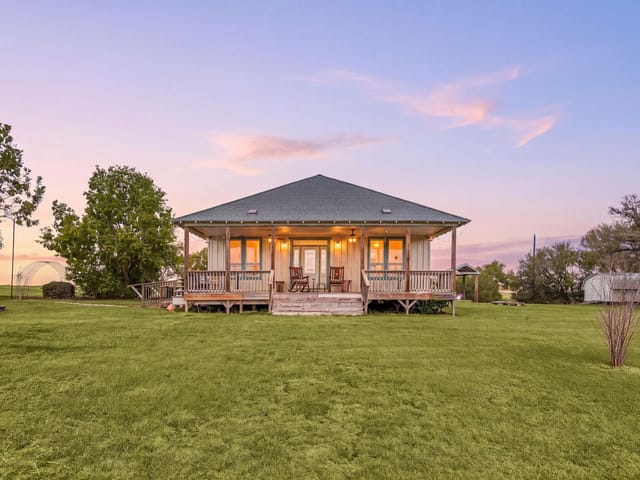 550 County Road 471