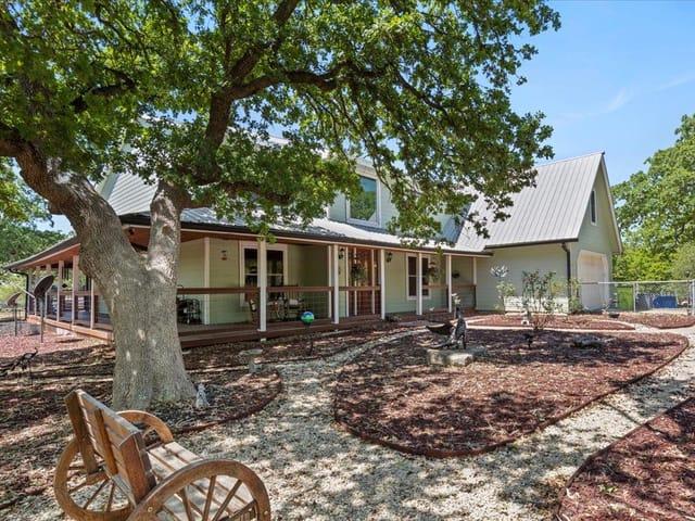 550 League Line Rd