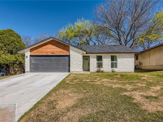 5500 Village Ln