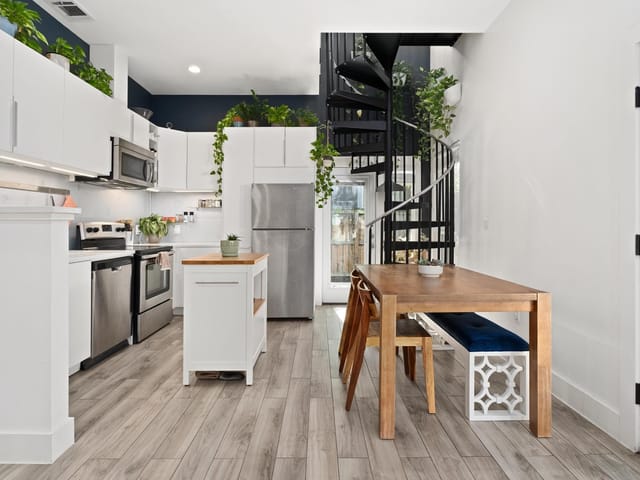 5502 Avenue F Unit #B