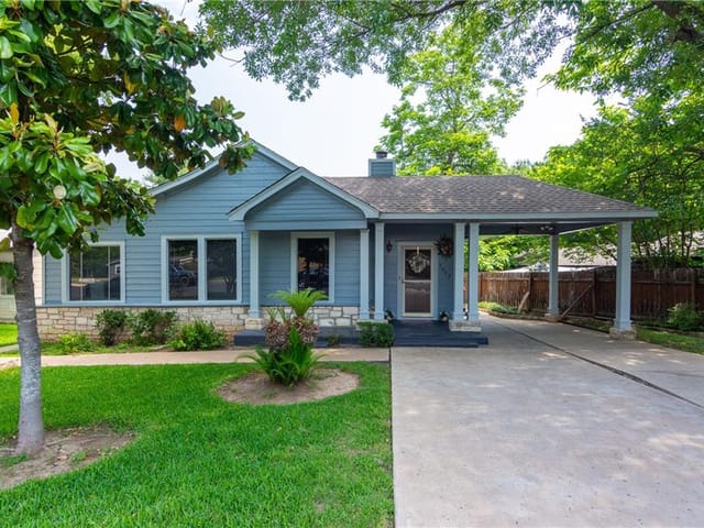 5502 Samuel Huston Ave
