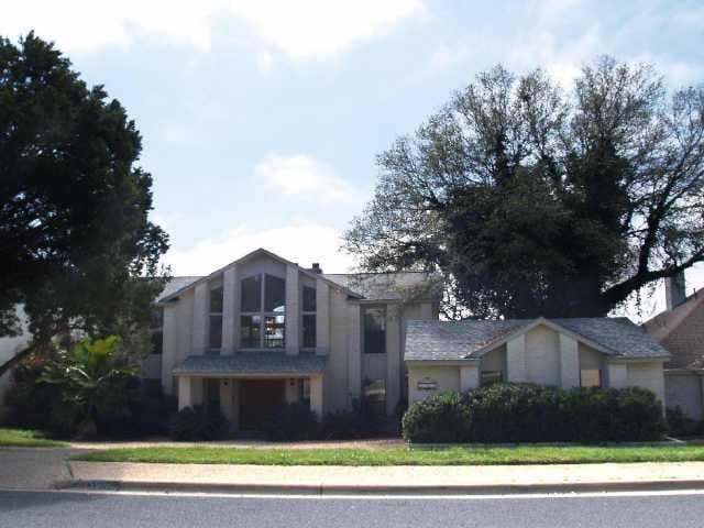 5503 Courtyard Dr