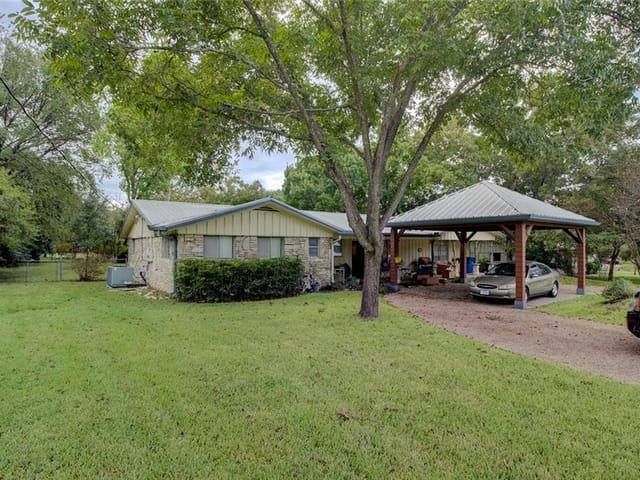 5503 Lakemoore Dr