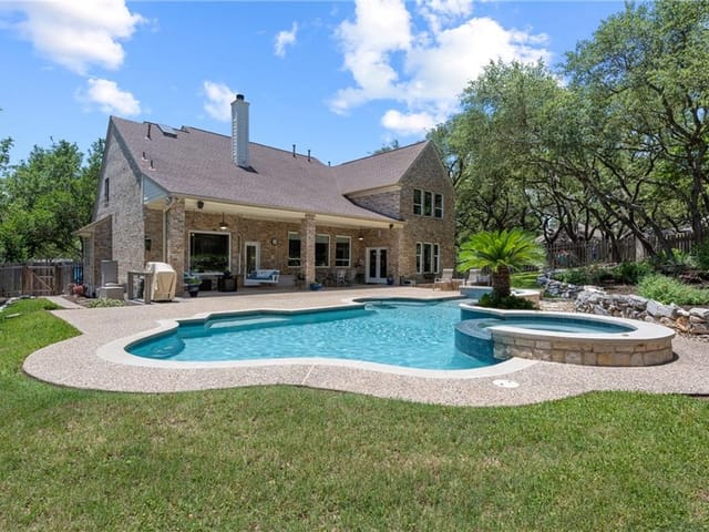 5504 Ballenton Ln