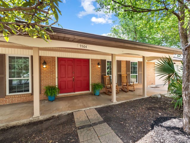 5504 Cordell Ln