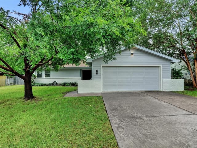 5504 Salem Walk Dr