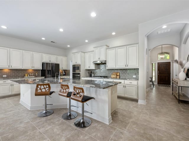5505 Brady Bayou CV
