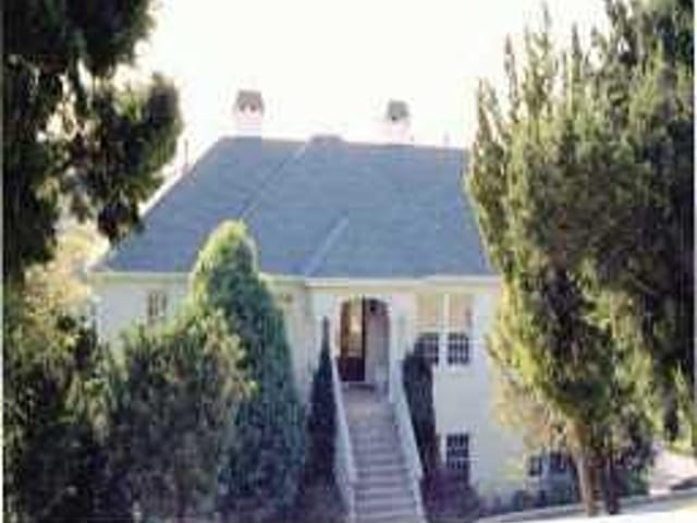 5505 CUESTA VERDE