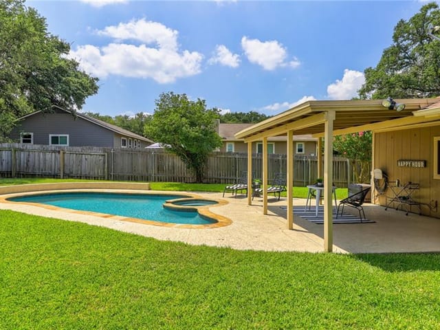 5505 Shreveport Dr