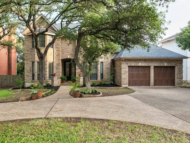 5507 Courtyard DR