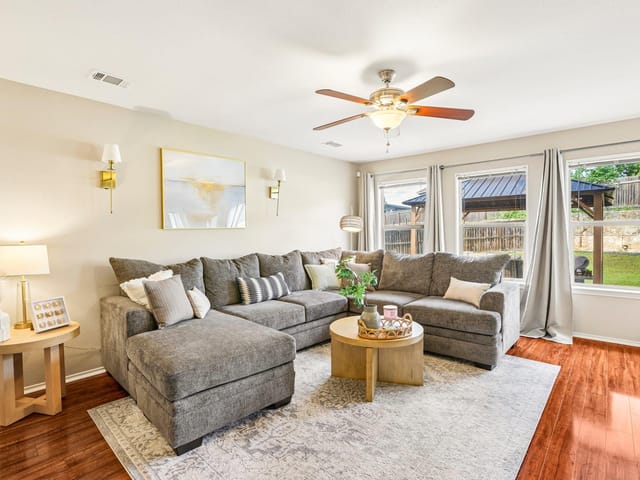 5508 Emma Thompson WAY