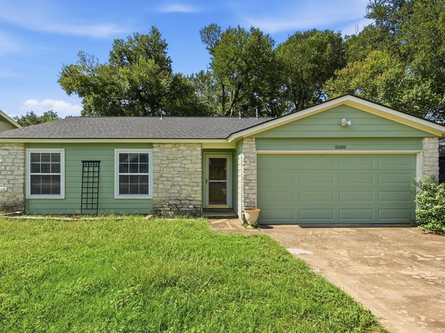 5509 Porsche LN