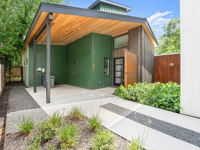 5511 Joe Sayers Ave Unit #B