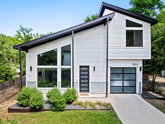 5511 Woodrow Ave Unit #2