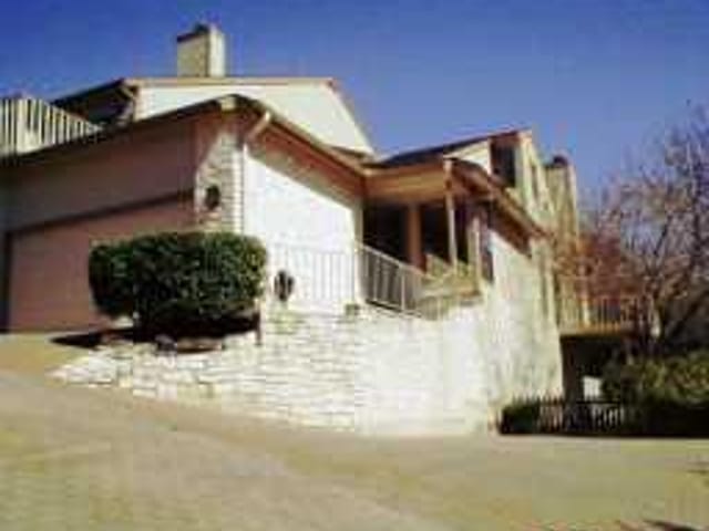 5517 OAKWOOD Cv Unit #5