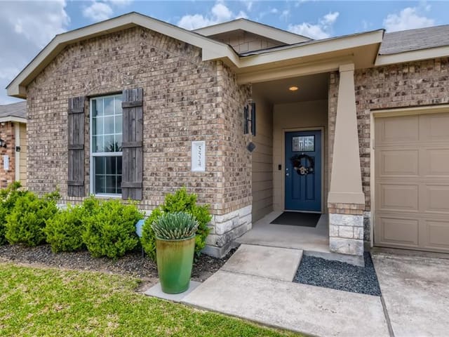 5524 Nelson Oaks Dr