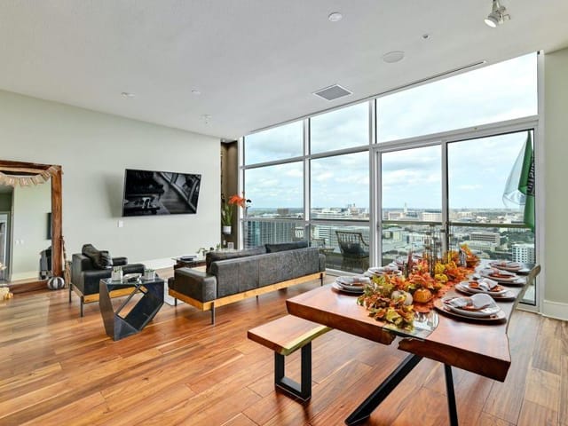 555 E 5th St Unit #2809