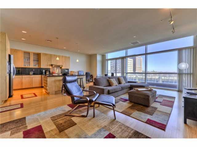 555 E 5th St Unit #523
