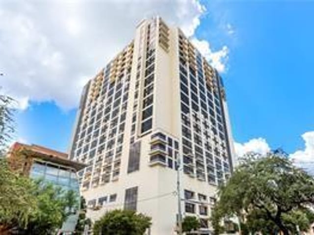 555 E 5th St Unit #725