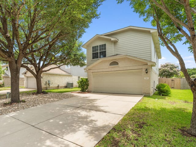 560 Woodsorrel WAY