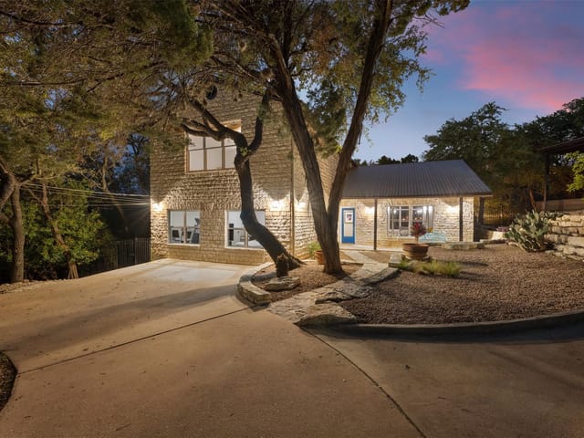 5600 Blueridge CT