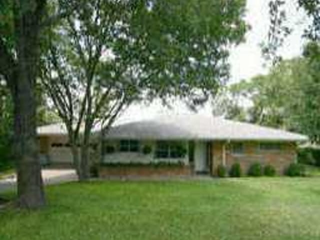 5600 Caprice Dr